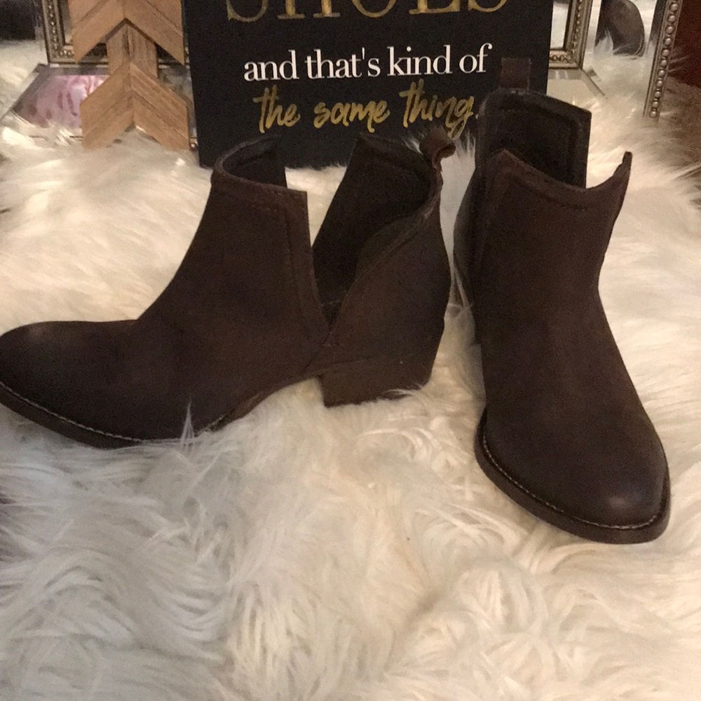 NEW diba true booties
